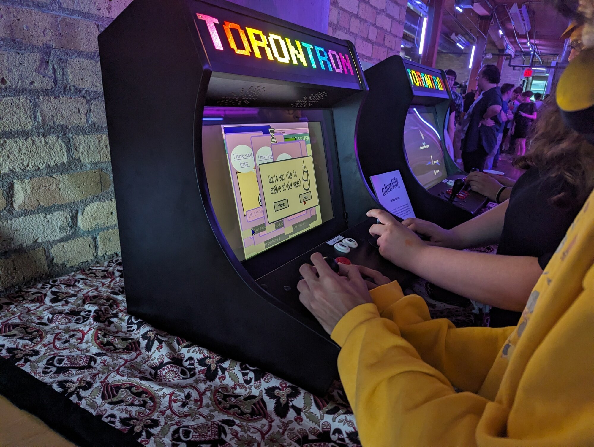 HES_Torontrons_1